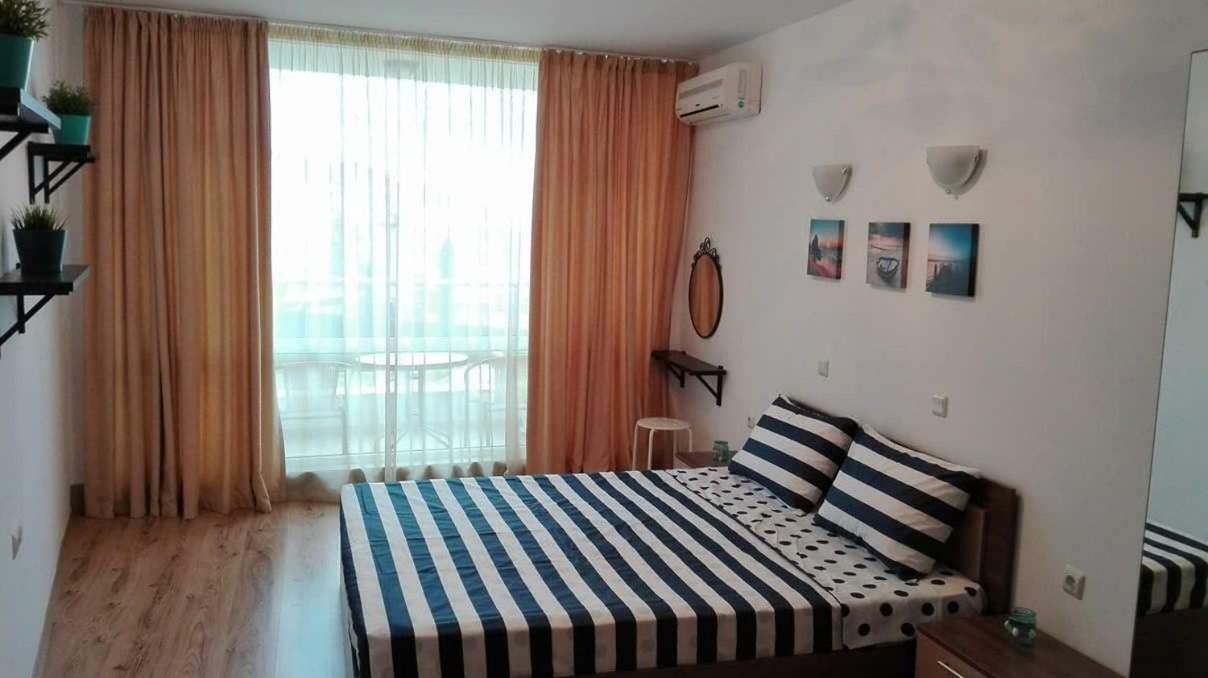Apartments Del Sol - Sunny Island Complex Tsjernomorets Eksteriør bilde